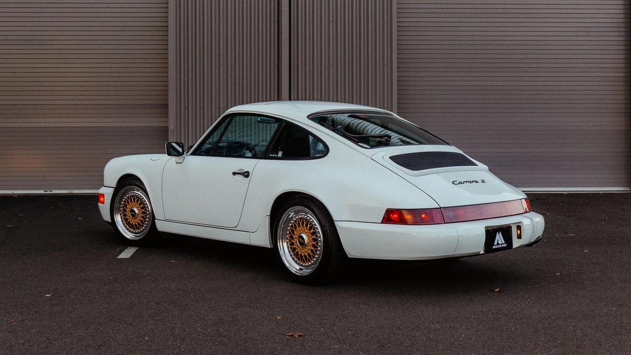 1990 Porsche 964 Carrera - Image 10 of 31