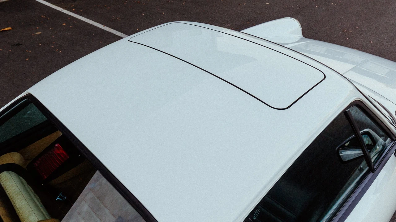1990 Porsche 964 Carrera - Image 21 of 31