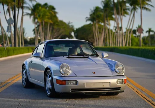 1990 Porsche 911 Carrera 2 Coupe