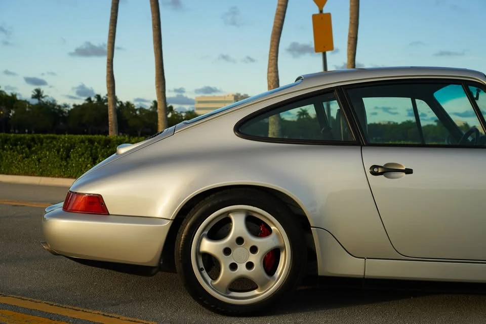 1990 Porsche 964 Carrera - Image 9 of 20