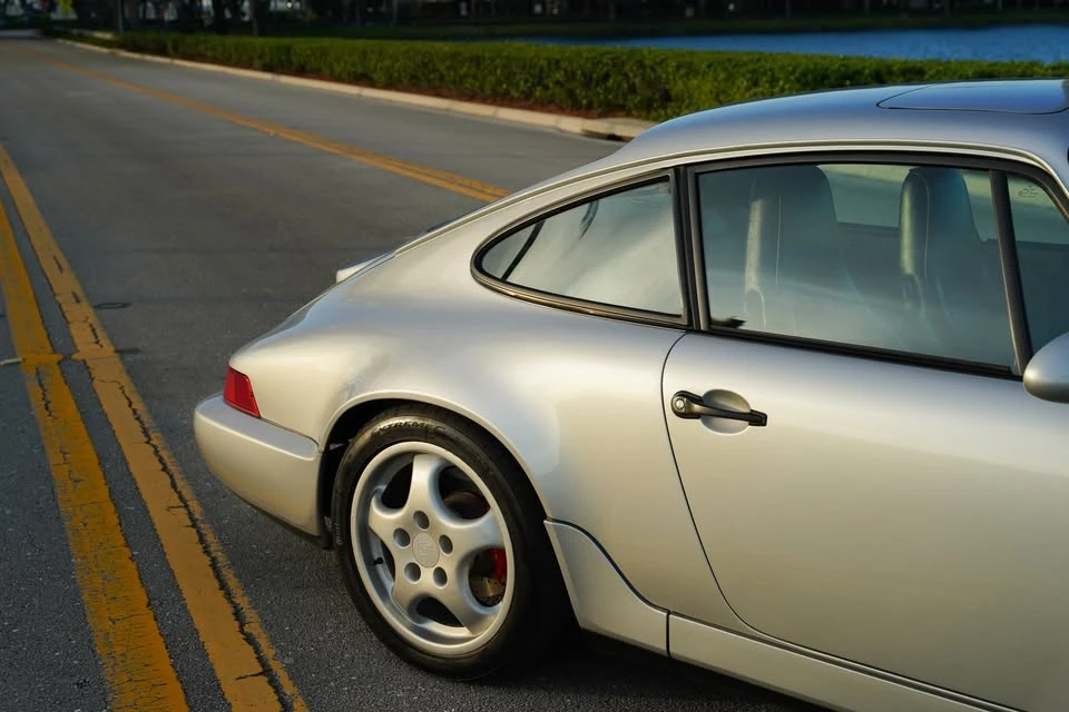 1990 Porsche 964 Carrera - Image 10 of 20