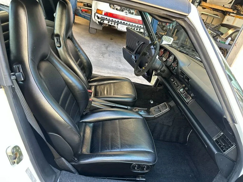 1990 Porsche 964 Carrera - Image 23 of 24