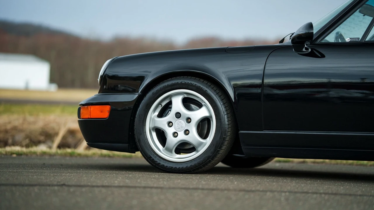 1990 Porsche 964 Carrera - Image 17 of 31