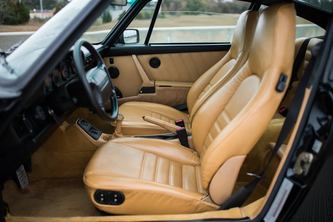 1990 Porsche 964 Carrera - Image 29 of 31