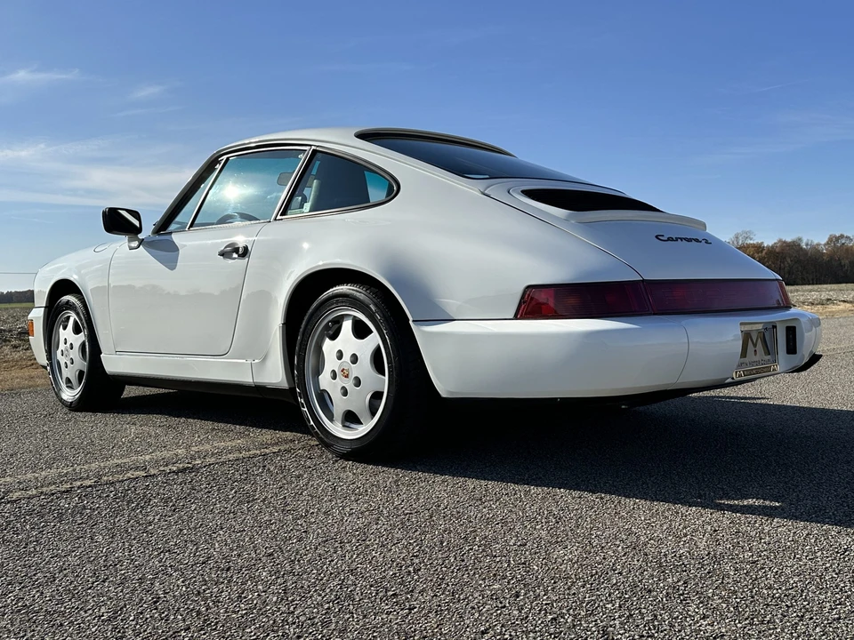 1990 Porsche 964 Carrera - Image 11 of 31