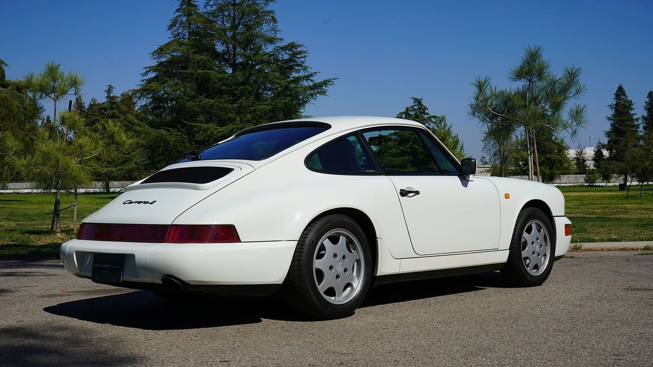 1990 Porsche 964 Carrera - Image 21 of 31