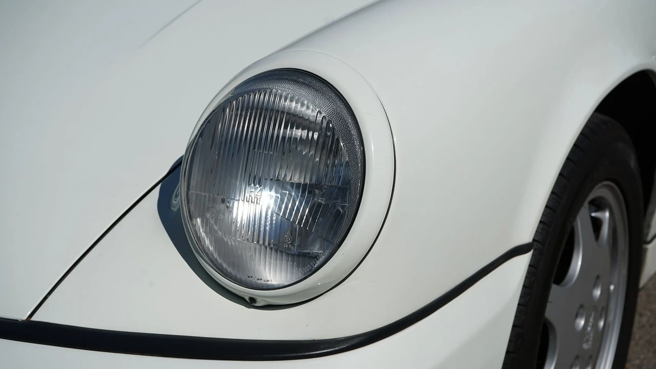 1990 Porsche 964 Carrera - Image 27 of 31