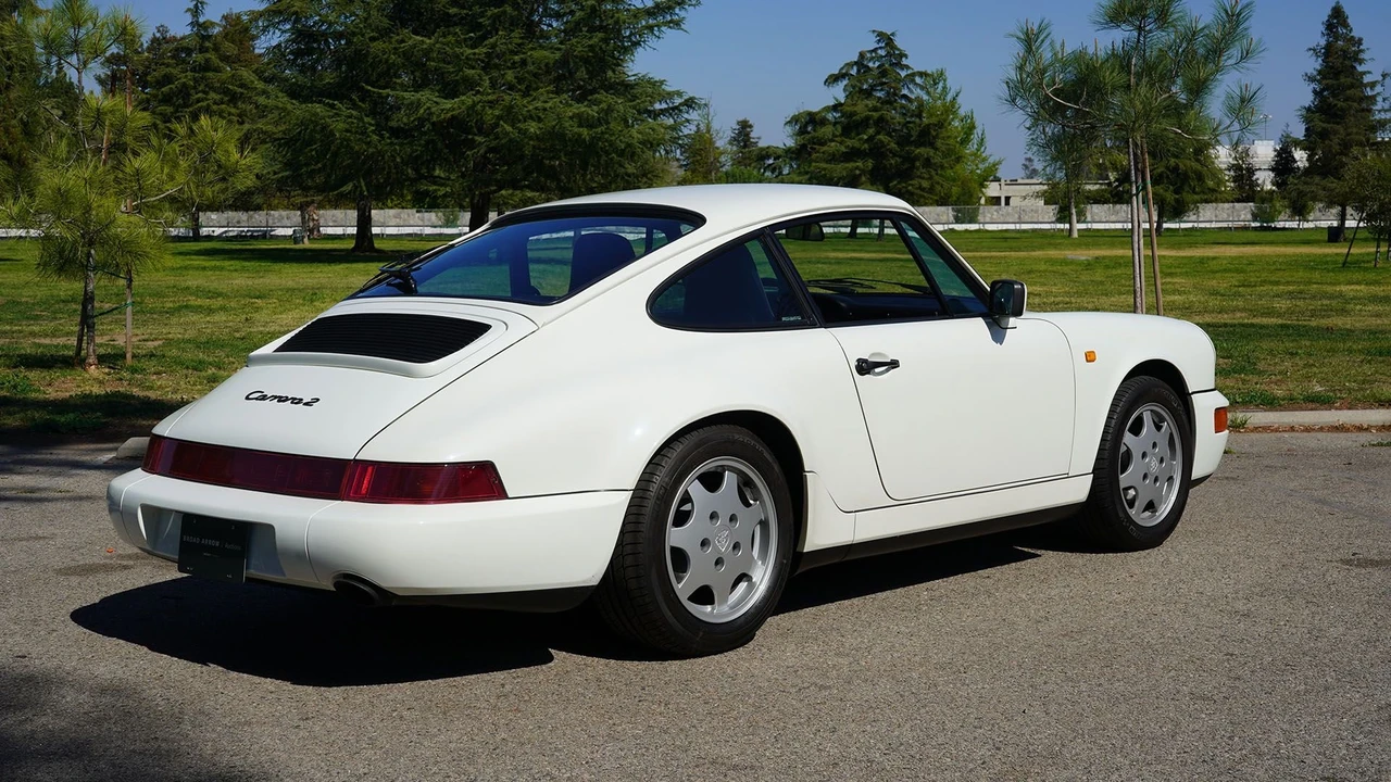 1990 Porsche 964 Carrera - Image 19 of 31