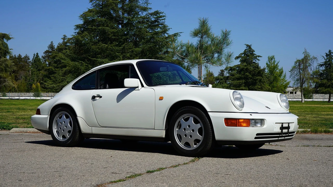 1990 Porsche 964 Carrera - Image 14 of 31