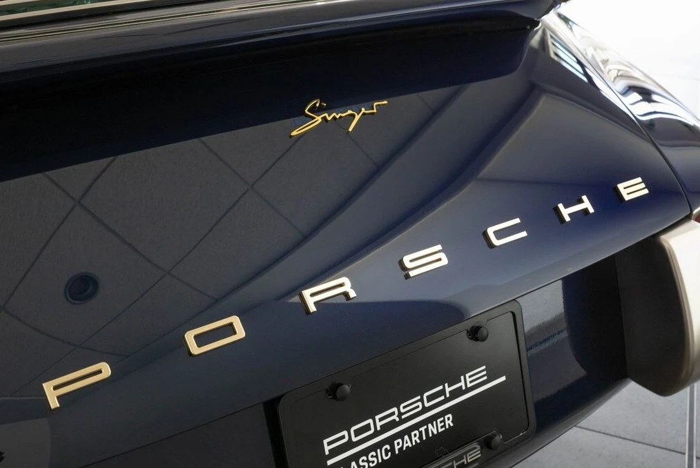 1990 Porsche Reimagined by Singer - Image 18 of 31
