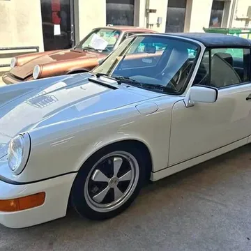 1990 Porsche 911 Carrera 2 Targa