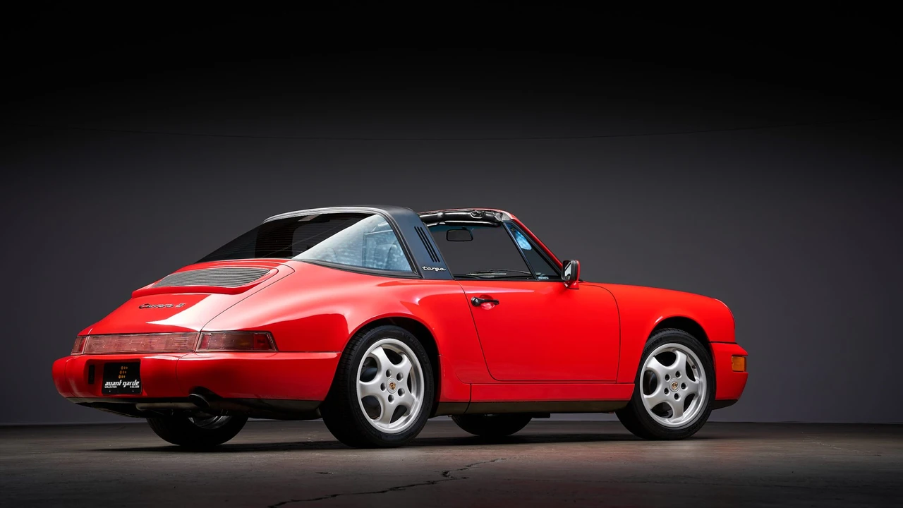 1990 Porsche 964 Carrera - Image 13 of 31