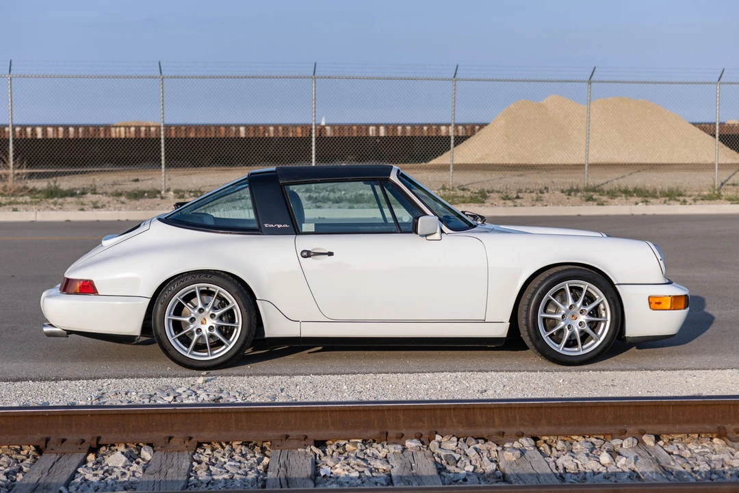 1990 Porsche 964 Carrera - Image 16 of 31