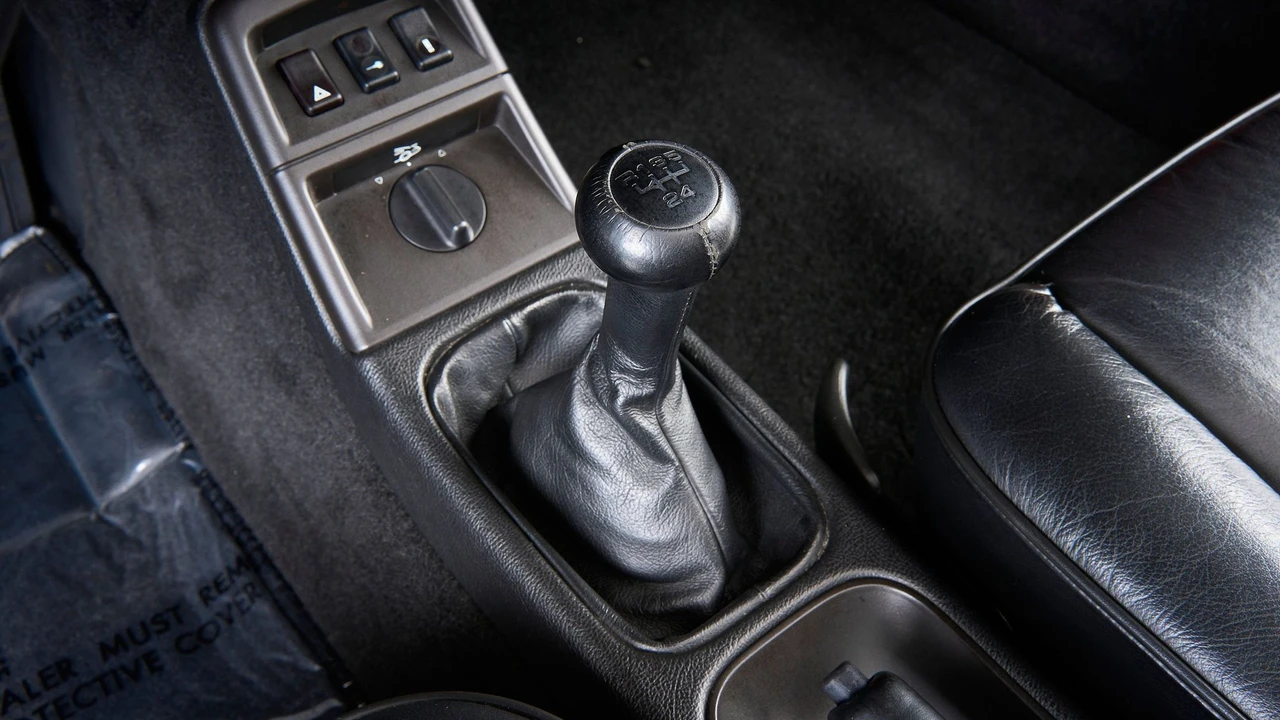 1990 Porsche 964 Carrera - Image 11 of 16