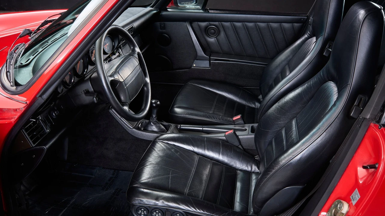 1990 Porsche 964 Carrera - Image 9 of 16