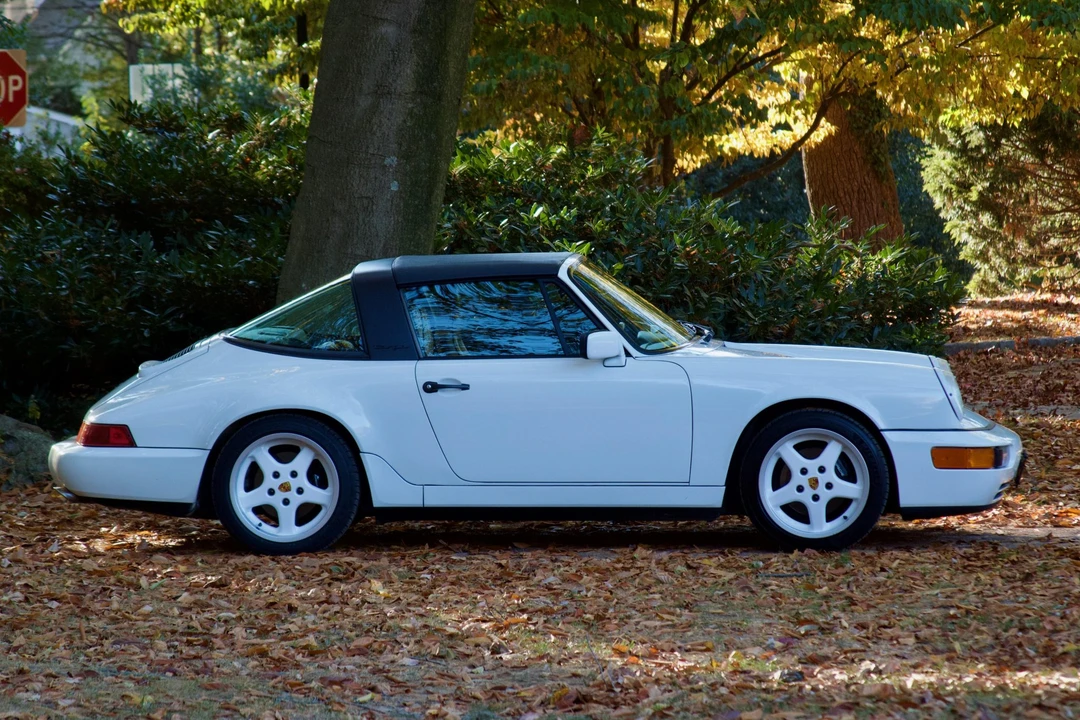 1990 Porsche 964 Carrera - Image 8 of 31