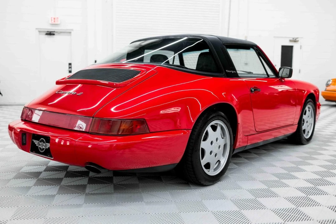 1990 Porsche 964 Carrera - Image 13 of 31