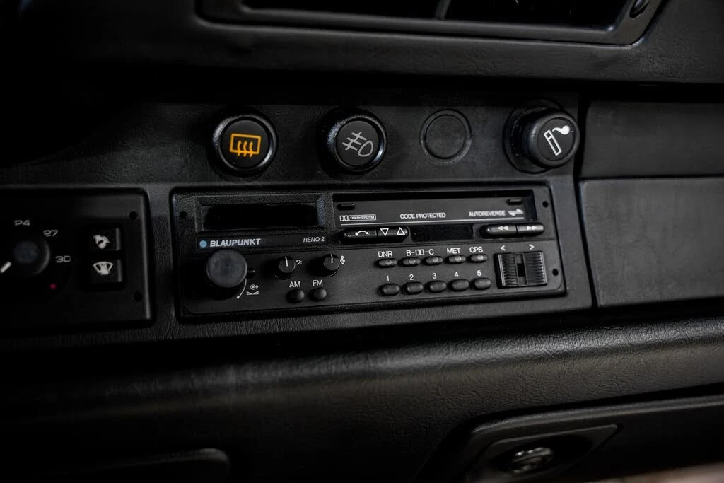 1990 Porsche 964 Carrera - Image 16 of 31