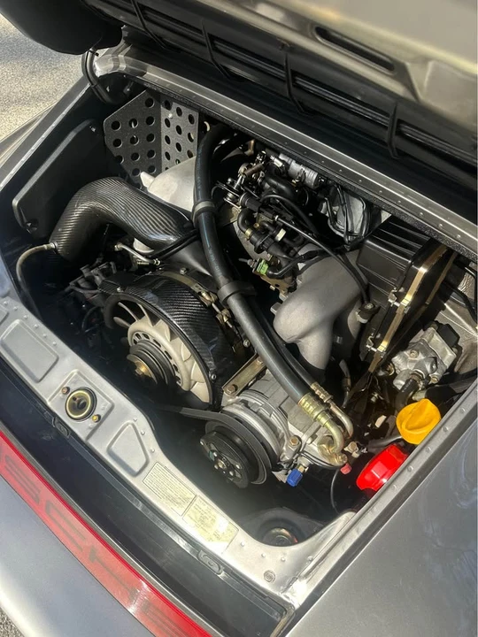 1990 Porsche 964 Carrera 4 - Image 8 of 11