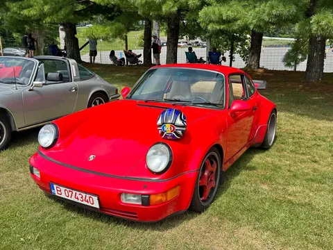 1990 Porsche 911 Carrera 4 AWD Cabriolet 2D