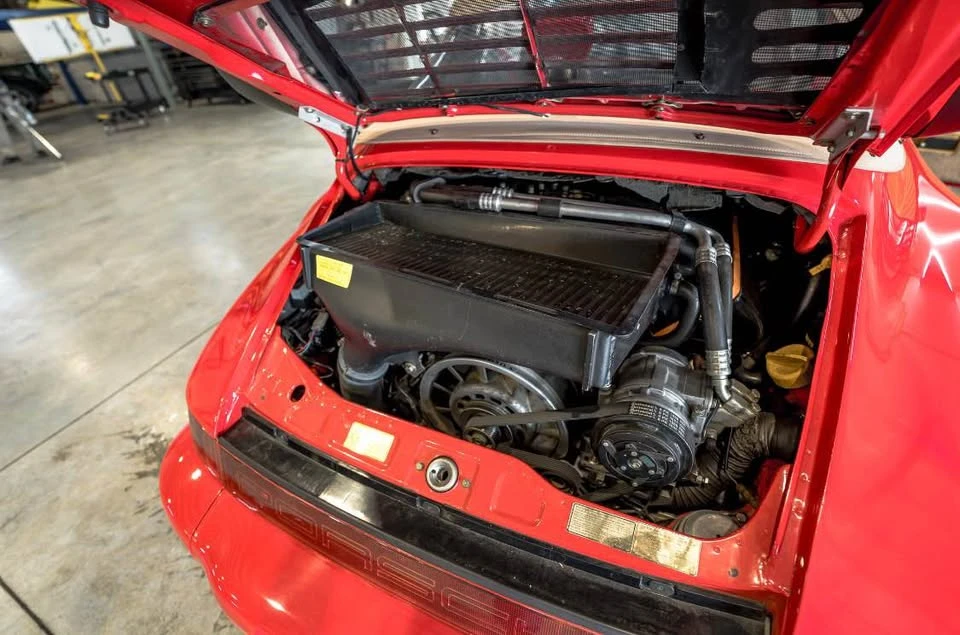 1990 Porsche 964 Carrera 4 - Image 2 of 6