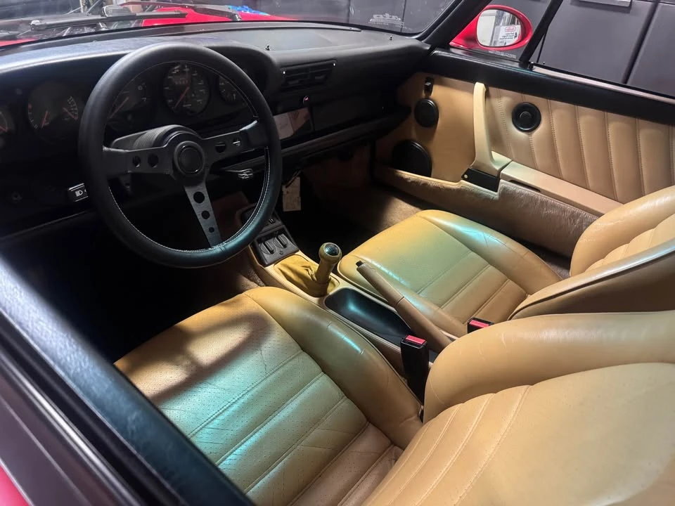 1990 Porsche 964 Carrera 4 - Image 5 of 6