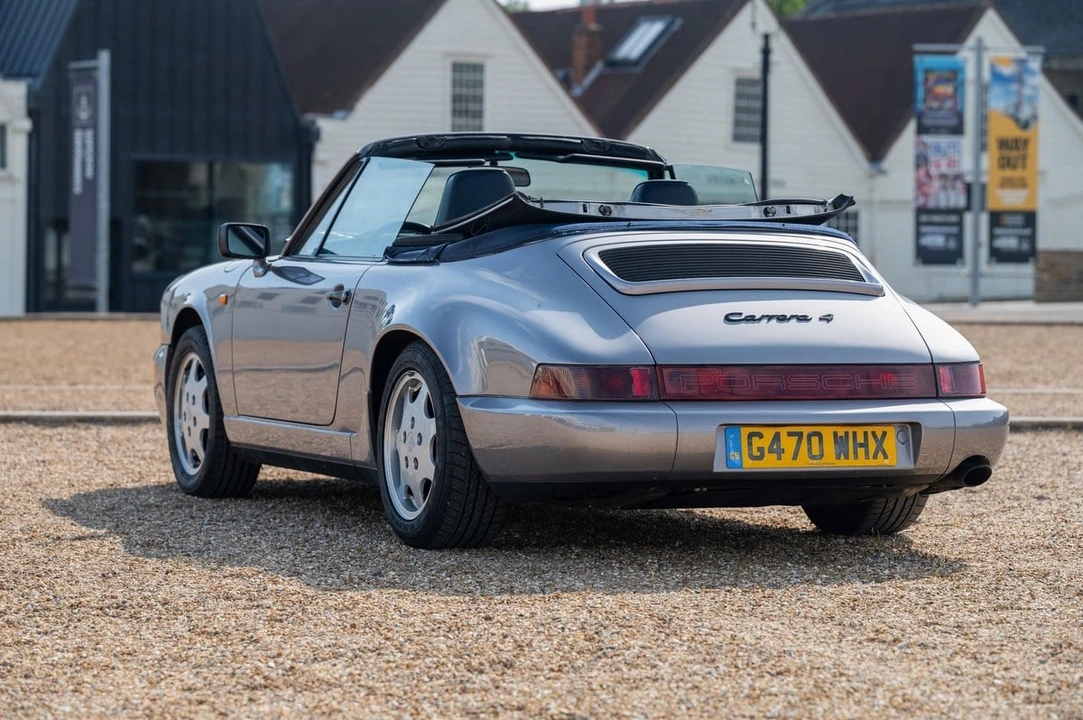 1990 Porsche 964 Carrera 4 - Image 16 of 30