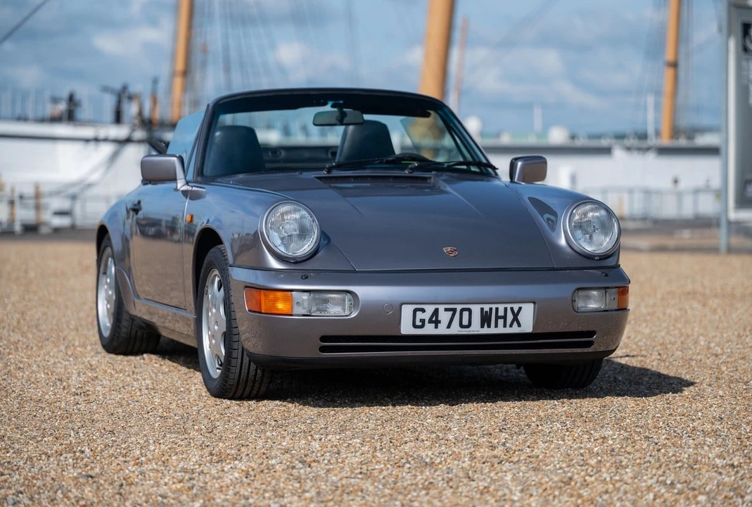 1990 Porsche 964 Carrera 4 - Image 12 of 30