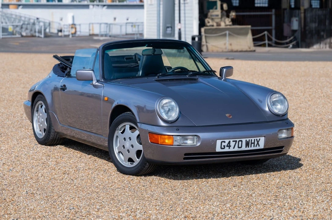 1990 Porsche 964 Carrera 4 - Image 9 of 30