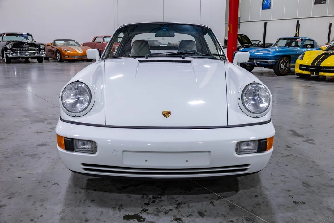 1990 Porsche 964 Carrera 4 - Image 25 of 31