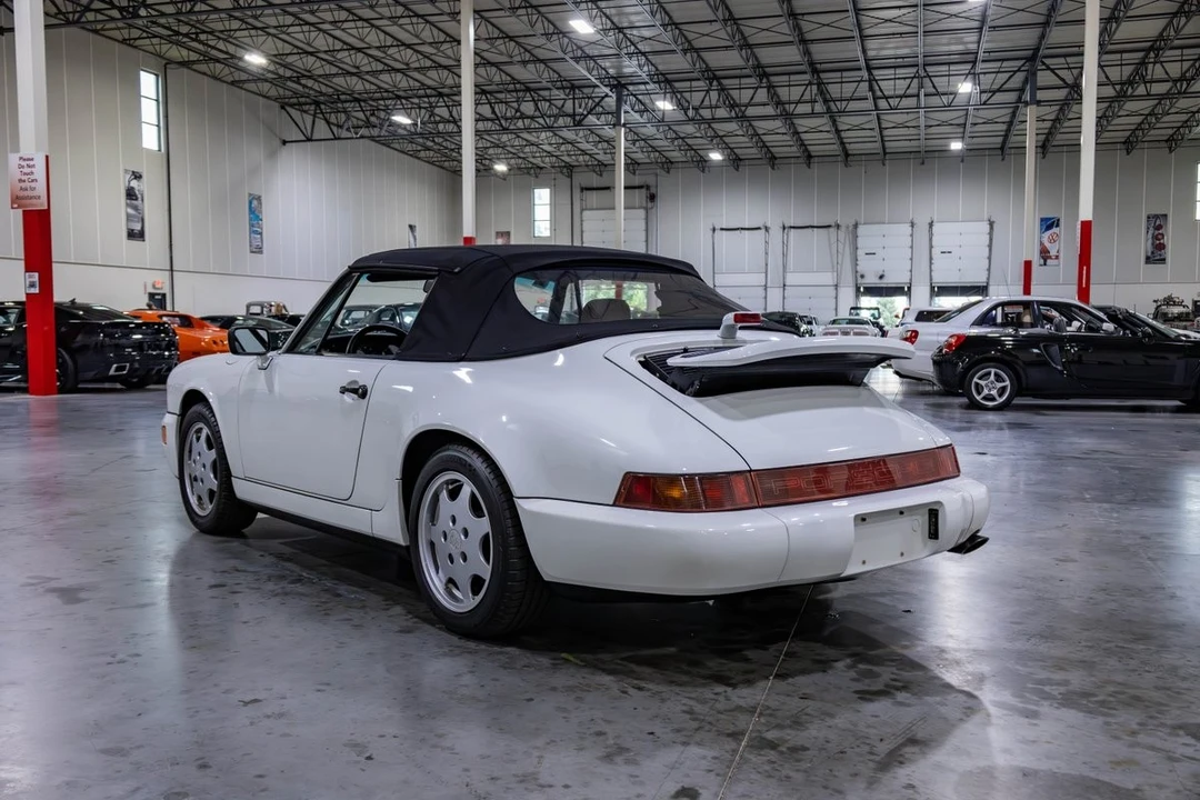 1990 Porsche 964 Carrera 4 - Image 20 of 31