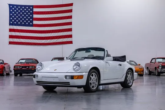 1990 Porsche 911 Carrera 4 Cabriolet