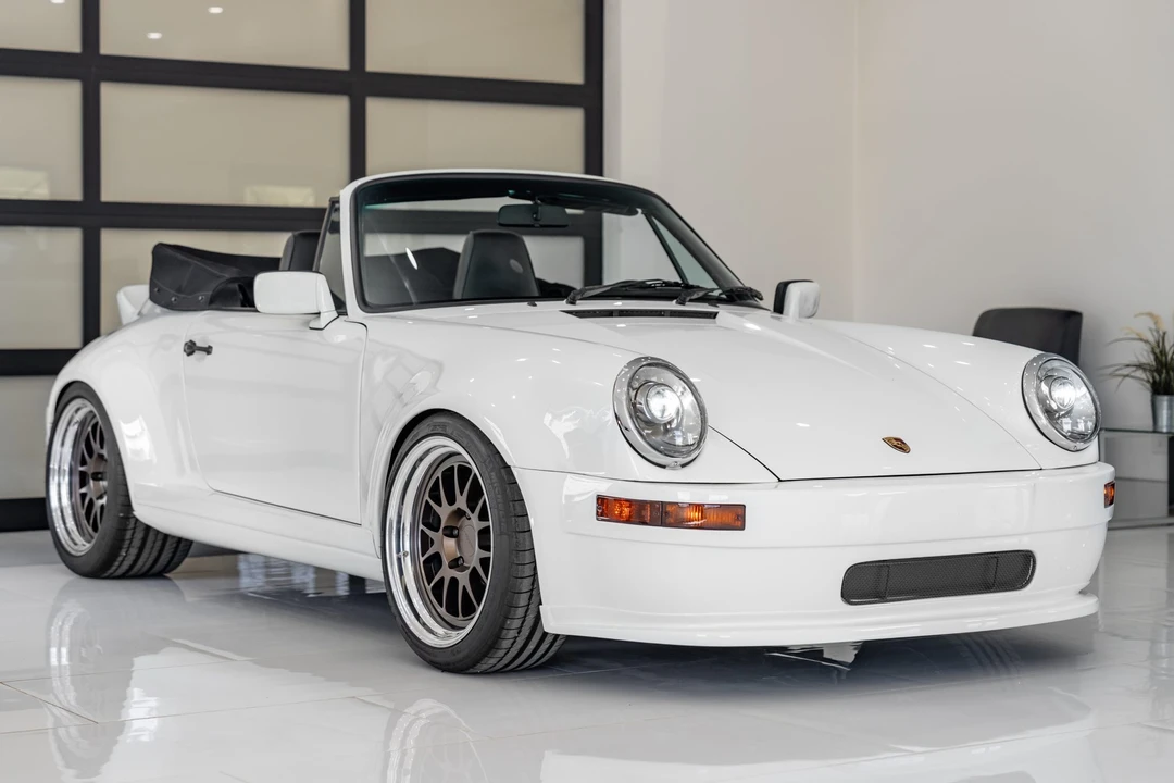 1990 Porsche 964 Carrera 4 - Image 12 of 31