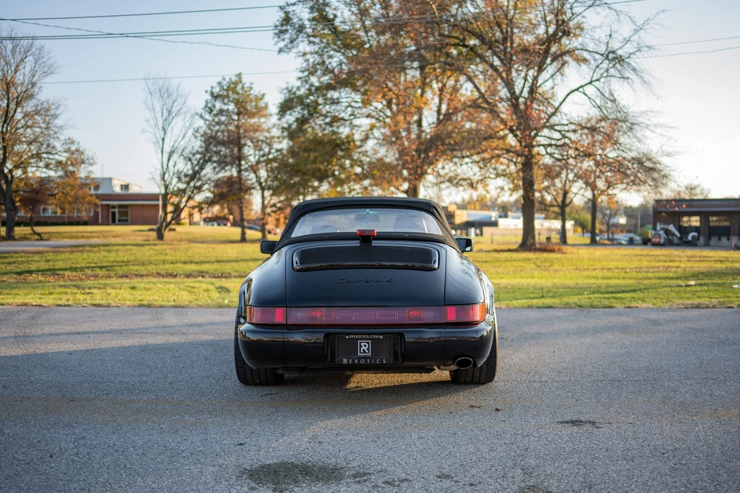 1990 Porsche 964 Carrera 4 - Image 25 of 31