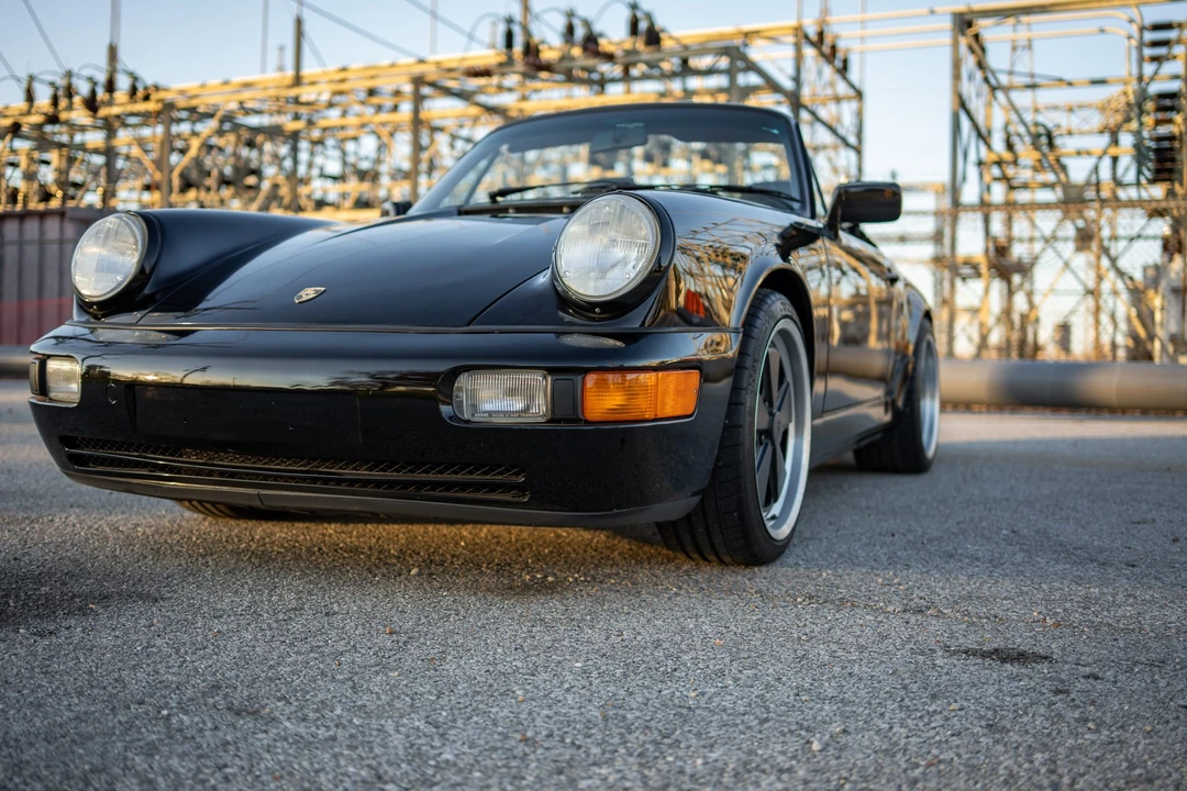 1990 Porsche 964 Carrera 4 - Image 30 of 31