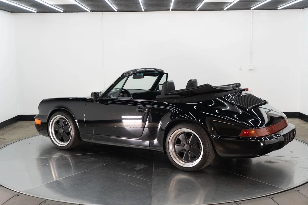 1990 Porsche 964 Carrera 4 - Image 13 of 31