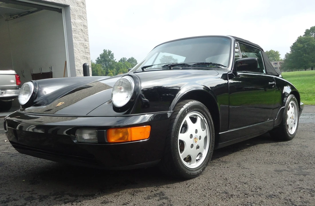 1990 Porsche 964 Carrera 4 - Image 4 of 31