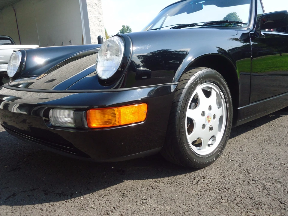 1990 Porsche 964 Carrera 4 - Image 2 of 31