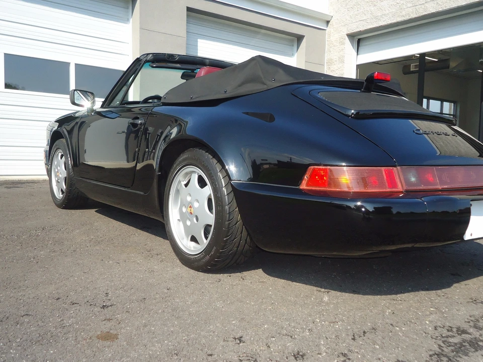 1990 Porsche 964 Carrera 4 - Image 11 of 31