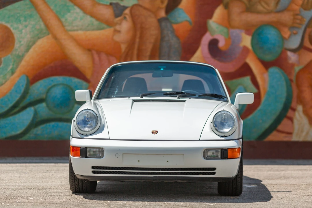 1990 Porsche 964 Carrera 4 - Image 26 of 31