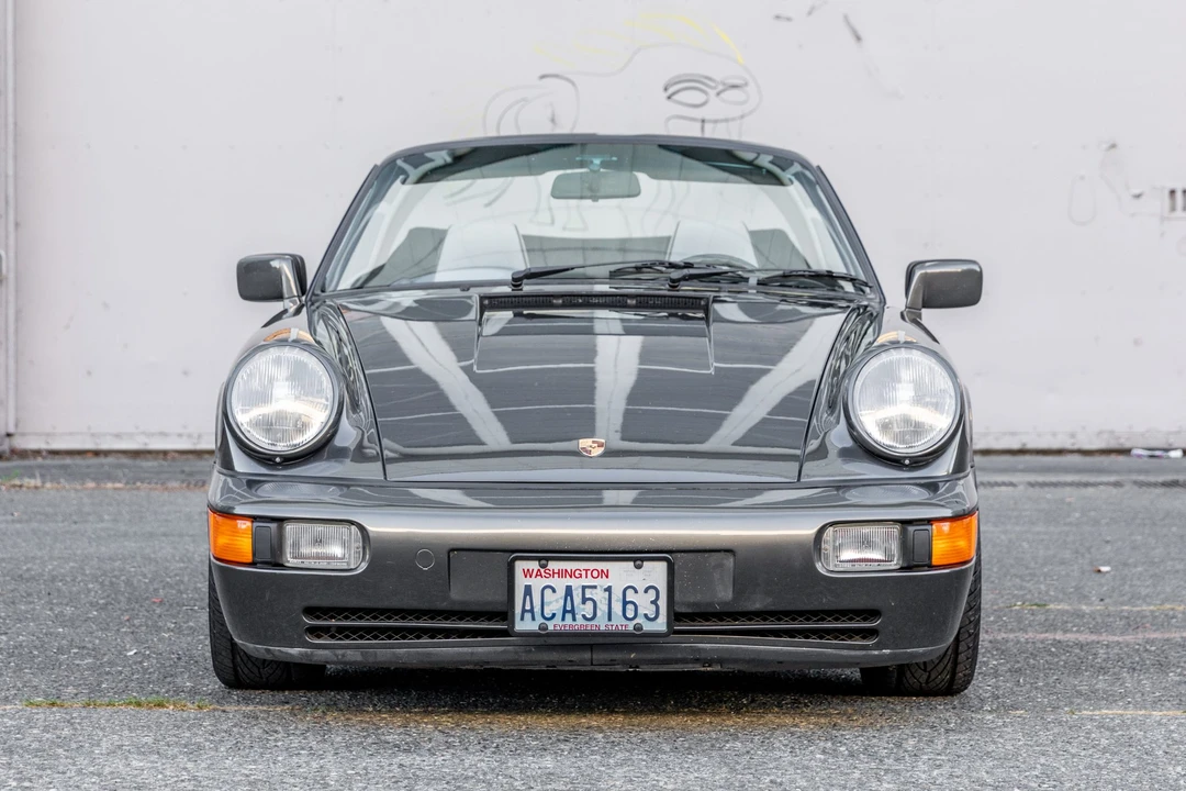 1990 Porsche 964 Carrera 4 - Image 9 of 31