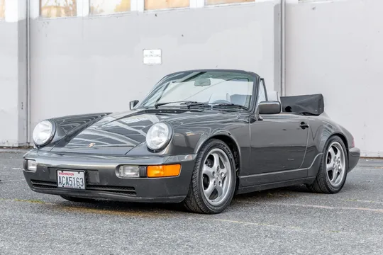 1990 Porsche 911 Carrera 4 Cabriolet