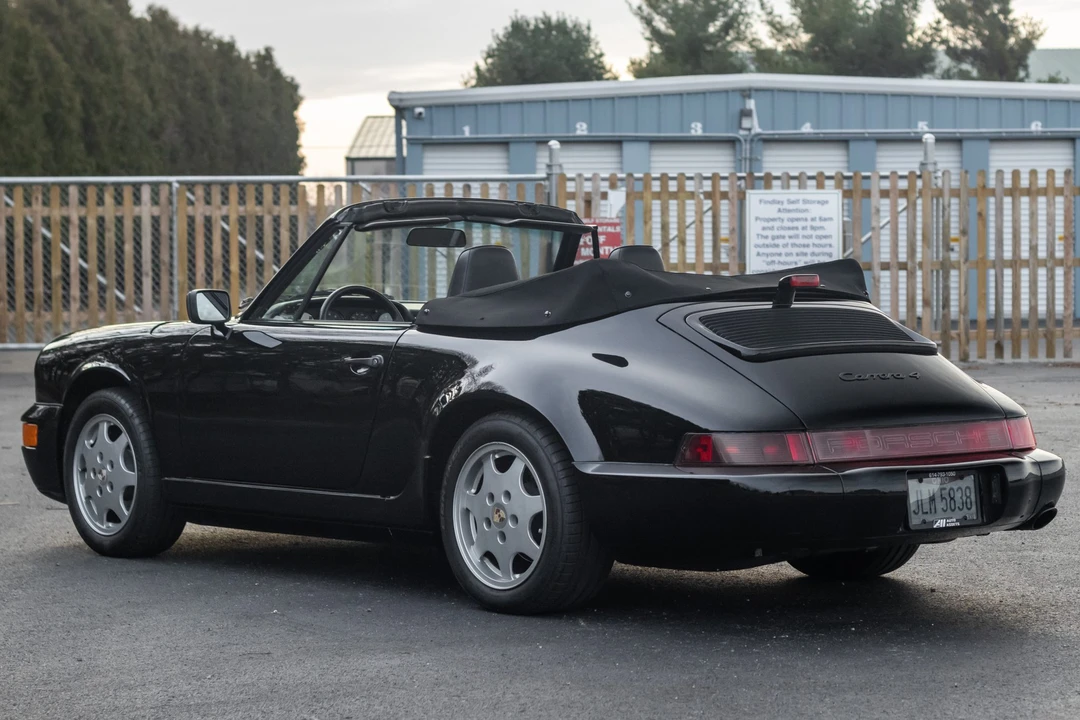 1990 Porsche 964 Carrera 4 - Image 11 of 31