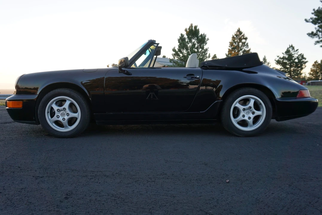 1990 Porsche 964 Carrera 4 - Image 22 of 31