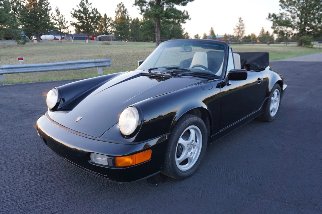 1990 Porsche 964 Carrera 4 - Image 24 of 31