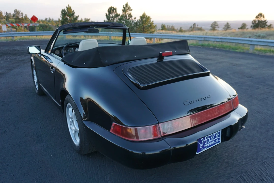 1990 Porsche 964 Carrera 4 - Image 17 of 31