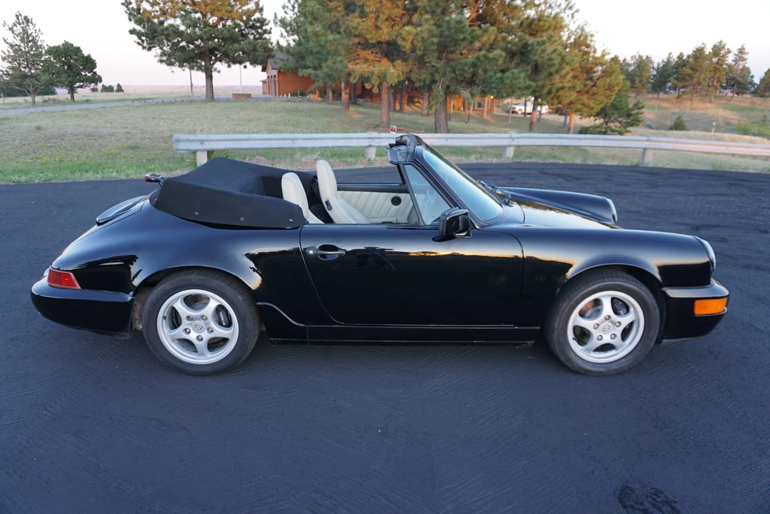 1990 Porsche 964 Carrera 4 - Image 7 of 31