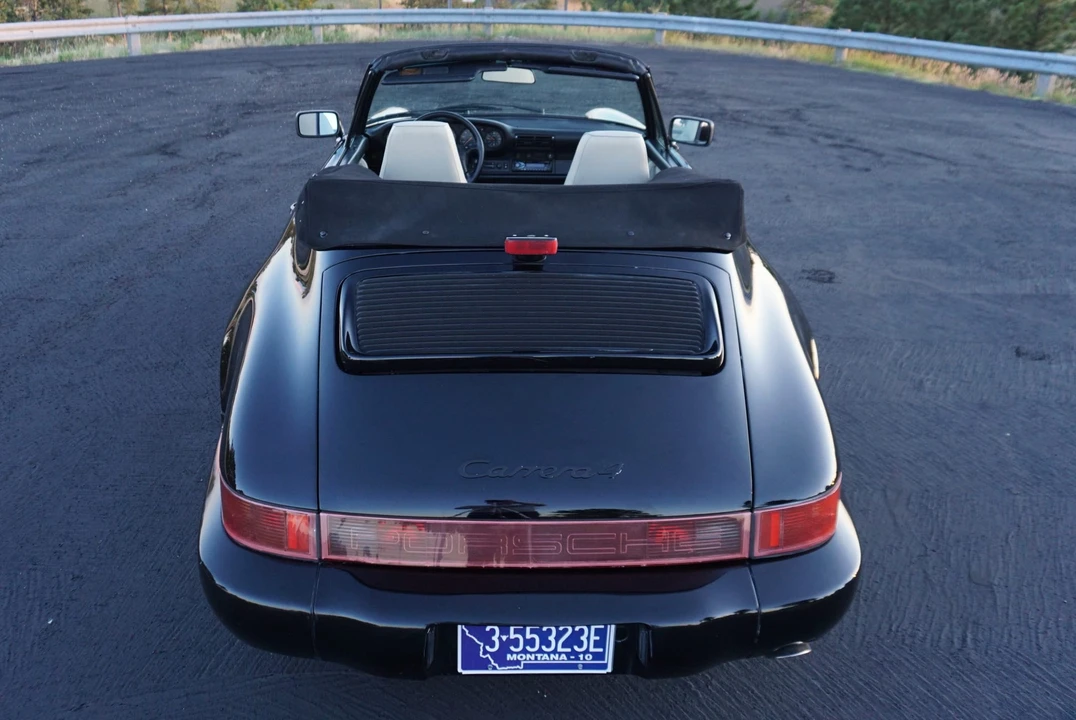 1990 Porsche 964 Carrera 4 - Image 15 of 31