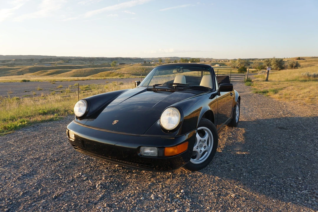 1990 Porsche 964 Carrera 4 - Image 4 of 31