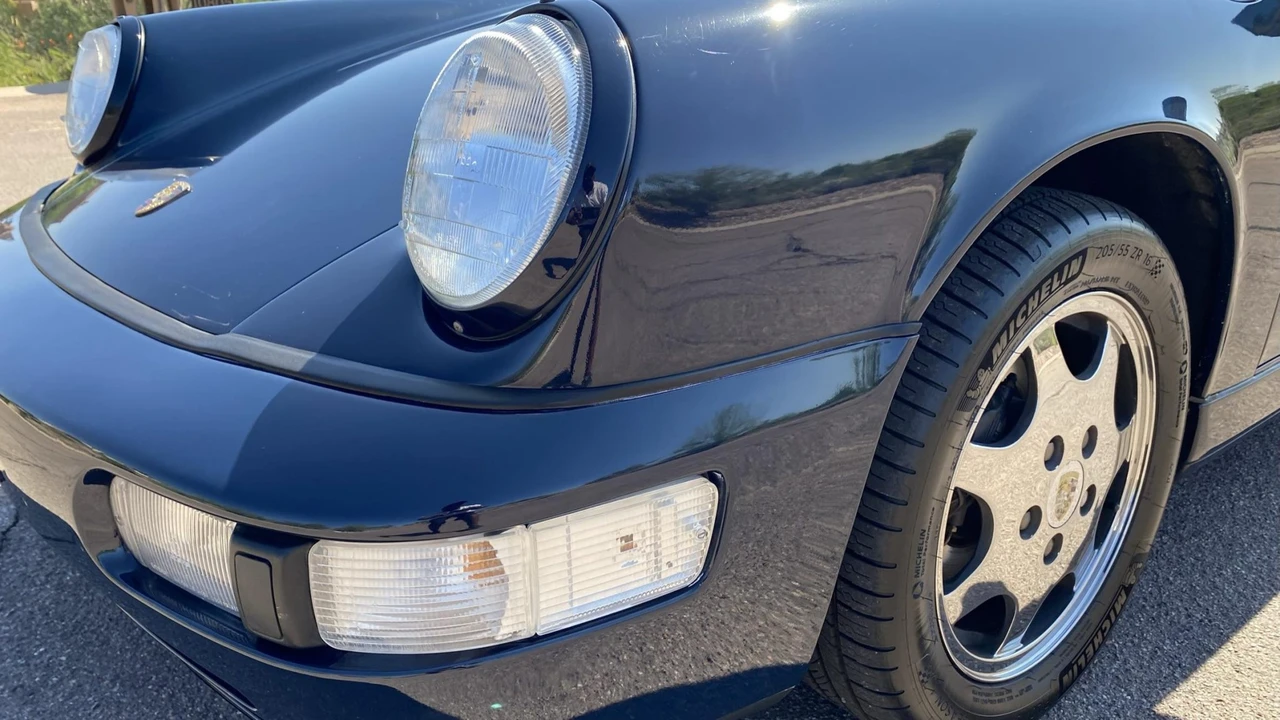 1990 Porsche 964 Carrera 4 - Image 20 of 31